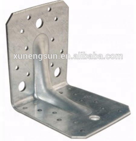 Connecteur en bois à plaque dentée pour systèmes de charpente et de charpente en bois 12